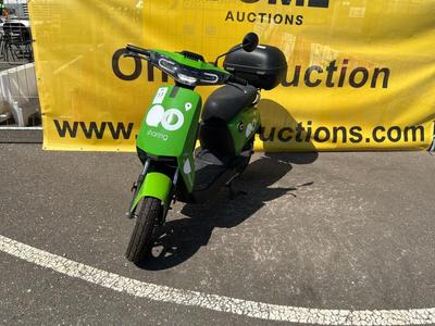 Overzichtsfoto van Super SOCO CUx Elektrische scooter